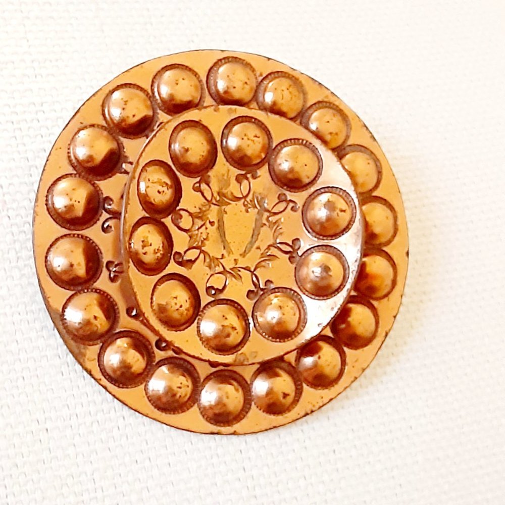Gret Barkin Vintage Copper Brooch. Handcrafted Hand Wrought Stud Pin